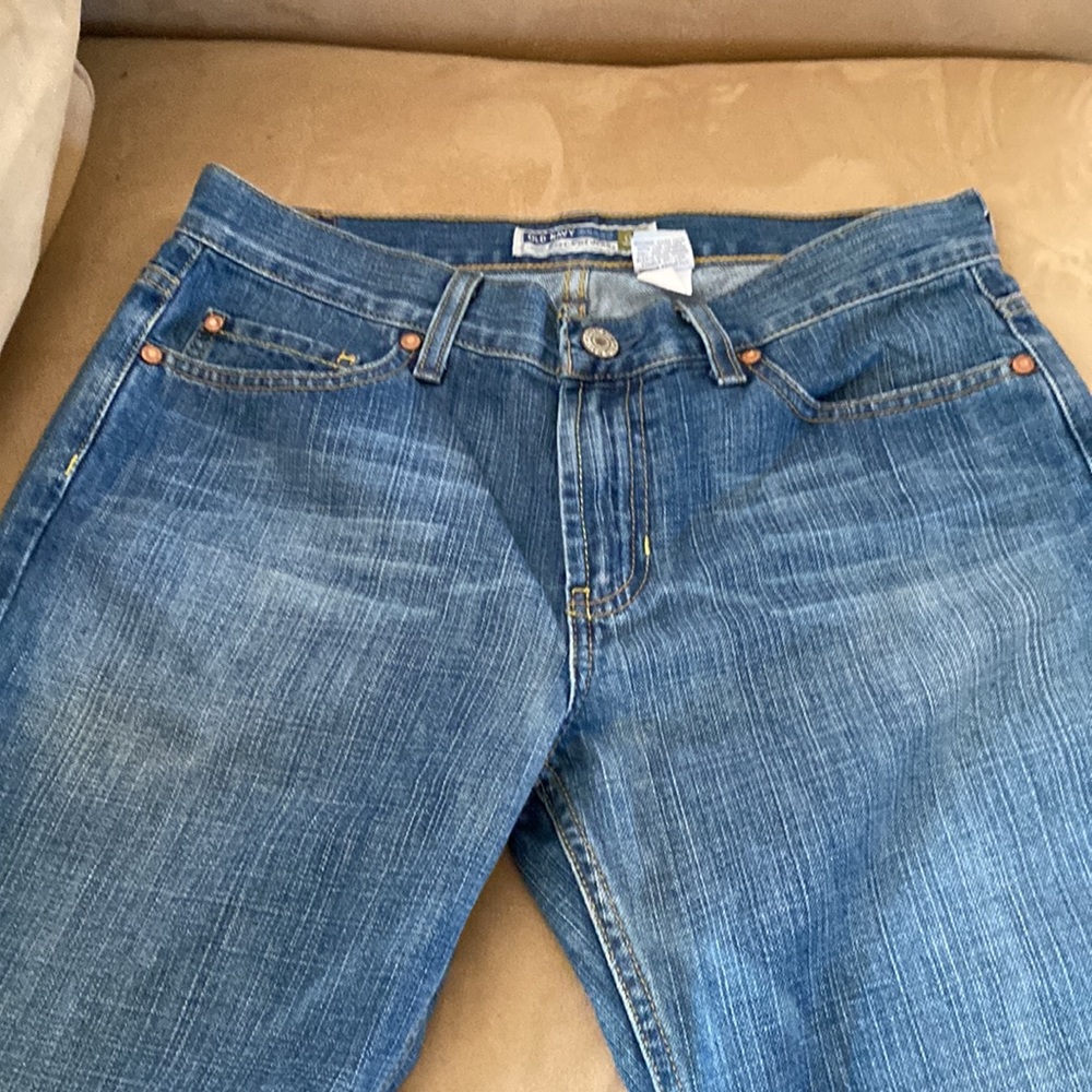 Old Navy low waist bootcut size 6 long